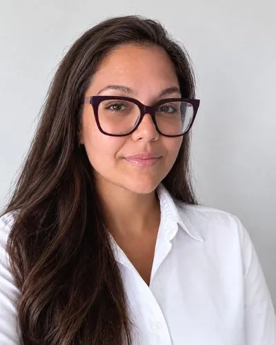 Portrait of Mila, Local SEO Analyst at Lampyris